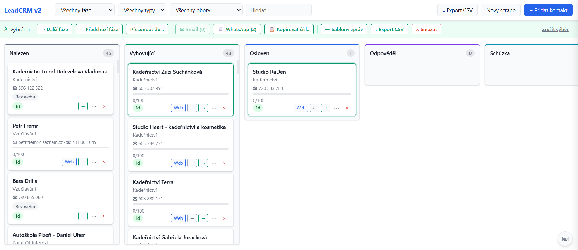LeadCRM – kanban board s kontakty